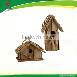 Nature Wood Bird House thumbnail-1