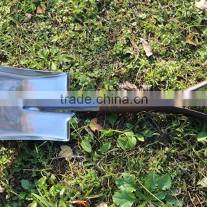 High Grade and Quality D Shape Wooden Handle Camping Shovel/farming Shovel/garden Shovel thumbnail-1
