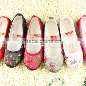 Nice Canvas Shoe From China thumbnail-1