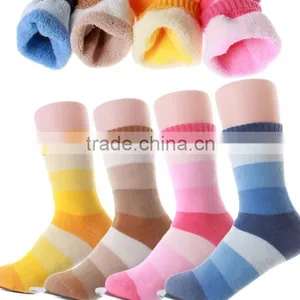 Zm53064a Fall Cotton Cute Design Children 2017 Latest Kids Mid Calf Length Socks thumbnail-1