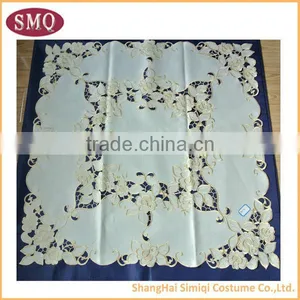 Hot Selling New Design Embroidery Hand Embroidered Tablecloth thumbnail-1