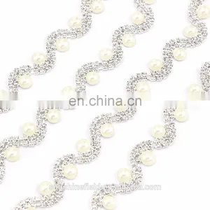 New Fashionable Wave Shape Alloy Rhinestone Trim Button With Pearl for Accessories With Silver Plating thumbnail-1