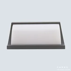 Outdoor Light thumbnail-1