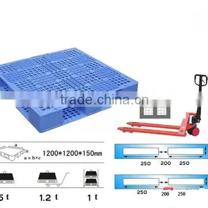 Warehouse Forklift Storage Palstic Pallet thumbnail-1