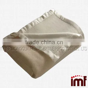 Pure Cashmere Silk Bound Blanket thumbnail-1