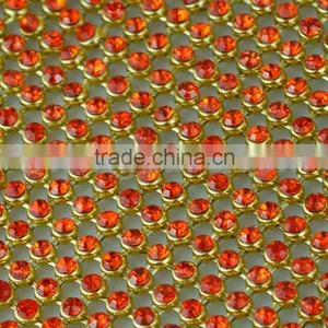 Lower Price 120*45cm Metal Setting Rhinestone Mesh, Transfer Crystal Rhinestone Rolls Wholesale thumbnail-3
