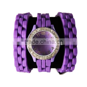 Guang Zhou YB Lady Watch Silicone Band Alloy Case Wholesale Watches thumbnail-3