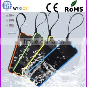 Waterproof Mini Bluetooth Speaker thumbnail-3