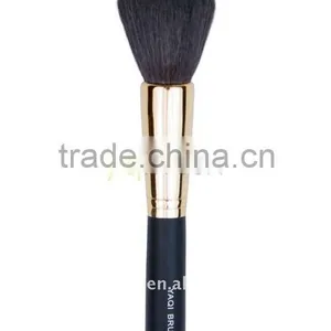 Deluxe Powder Brush 015 thumbnail-1