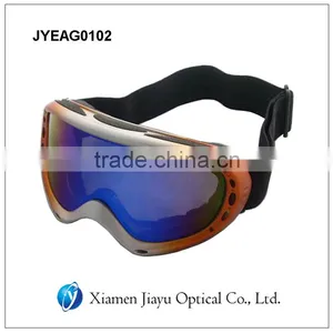 Best Goggles for Snowboarding Straps thumbnail-1