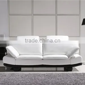Living Room Modern thumbnail-2