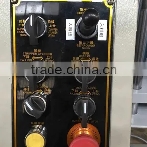 Nanjing Mixer Injection Moulding Machine/rubber Press thumbnail-2