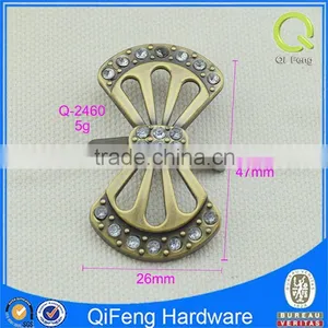 Q-2460 Rectangle Metal Logo Tag Rhinestone Fashion Bownot Shape Design thumbnail-2