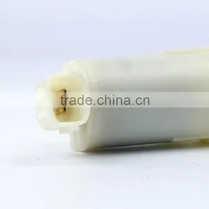 Windshield/Windscreen Washer Pump 28920-AR000 For Nisssan/Infiniti thumbnail-3