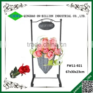 Rattan Woven Flower Vase Wicker thumbnail-1