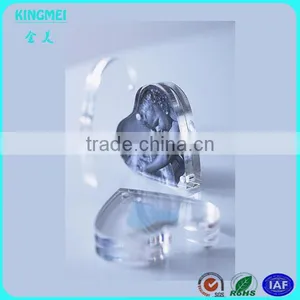 2015 Custom Wholesale Romantic Acrylic Heart Shaped Magnetic Photo Frame thumbnail-4