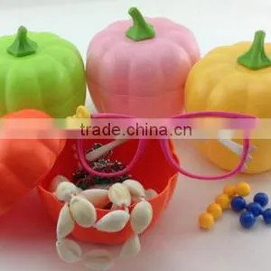 Pumpkin Shaped Plastic Storage Bin thumbnail-1