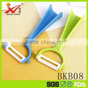 BKB08 Cute PP Handle Ceramic Blade Fruit Peeler thumbnail-1