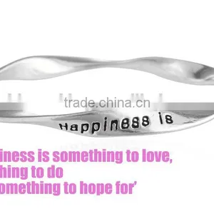 Fashion Rhinestone Moon Charm Bangle Happiness Saying Custom Engraved Bangles Family Love Twist Bangle thumbnail-6