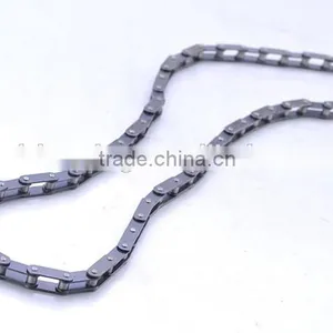 China Made Ansi Standard a Series Carbon Steel Material Industry Transmission Roller Chain 16a-1 thumbnail-1