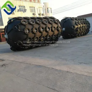 Inflatable Dia2.5m L3.5m Tug Marine Rubber Fender to Romania thumbnail-1