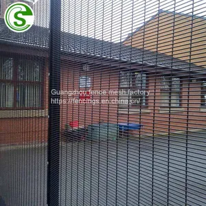 Export to Livingstone Zambia Black Clear vu Fence With Bendings thumbnail-1