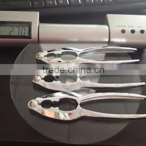 Wholesale Top Quality Save Labour Quick Nut Crackers,Clamp Nut , Nut Opener. Walnut Crackers thumbnail-2
