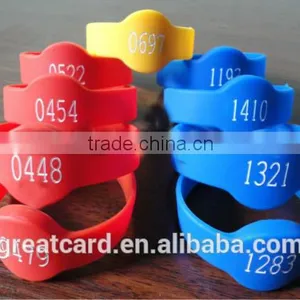 Waterproof NFC 13.56 MHz Silicone Rfid Wristband Bracelet With QR Code for Swimming Pool thumbnail-3