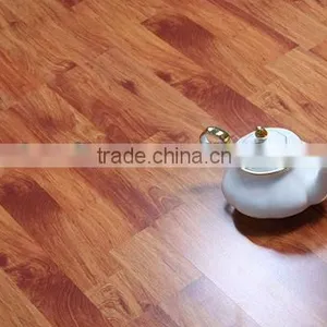 8mm/12mm E0/e1 Popular Crystal Surface Laminate Flooring thumbnail-1