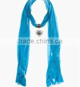 Rosette Heart Jewelry Scarf thumbnail-1