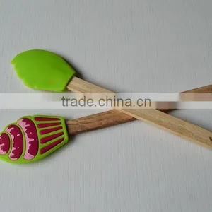 Christmas Silicone Spatula Scraper With Bamboo Handle For Xmas thumbnail-4