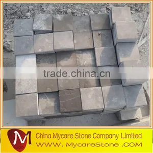 Garden Paver Flamed Blue Limestone thumbnail-3