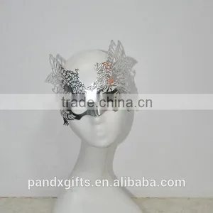 Venetian Plastic Color Mask thumbnail-4