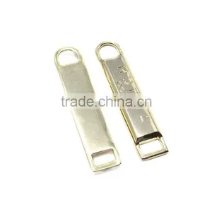 High Quality Custom Logo Zipper Puller thumbnail-4