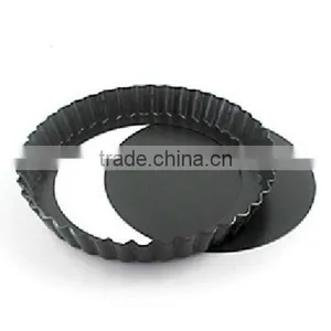 Aluminium Non-stick Round Fluted Tart Mould With Removable Bottom thumbnail-1