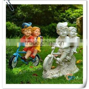 Hot Sale Fiberglass Resin Children Boy and Girl Garden Statue thumbnail-1