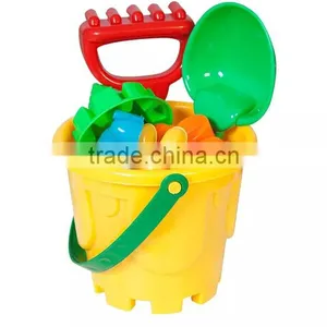 Outdoor Sand Pit / Beach Set Toy thumbnail-2