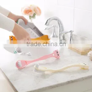 Cute Cartoon Cat Shoe Brush thumbnail-3