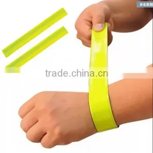 Reflective Snap Bracelet For Running Jogging Cycling Promotion thumbnail-2