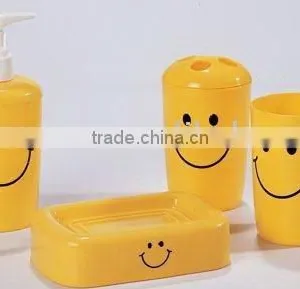 Hotel Customized Mix Design 4pcs Handmade Plastic Accessory Bathroom Set thumbnail-1