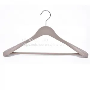 High Quality Plastic Hangers thumbnail-1
