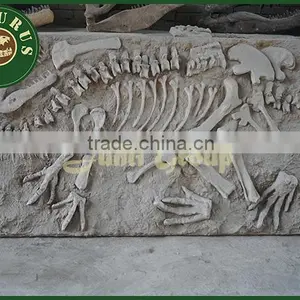 Lisaurus-V Promotion for Dinosaur Bone thumbnail-1