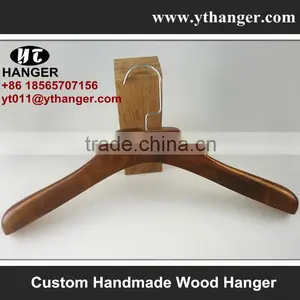 IMY-530 Brown Wooden Coat Hangers Luxury thumbnail-1