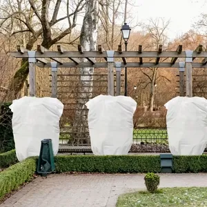 Breathable Plant Frost Cover for Garden Cold and Freeze Protection thumbnail-4