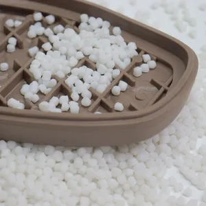 High Strength TPR Granules Robust Tool Handle Sports Equipment Food Grade Thermoplastic Elastome thumbnail-1