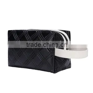 Large Capacity Pillow Type Cosmetic Bags Clear Plastic Cosmetic Bags thumbnail-3
