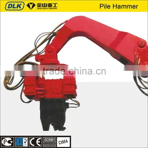 Vibrating Pile Driver Mounted on Excavator thumbnail-1