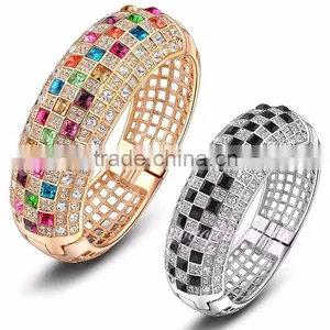 18k Gold Saudi Arabia Crystal Metal Beautiful Bangle Jewelry thumbnail-6