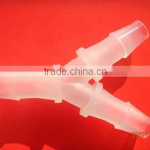 1/4" Plastic Connector thumbnail-1