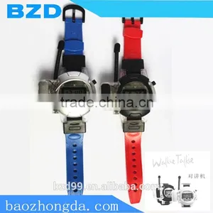 High One to Many Kids Wireless Freetalker Wrist Walkie Talkie Watch With Earpiece / Watch Gift for Kids/ OEM Manufacturer thumbnail-1